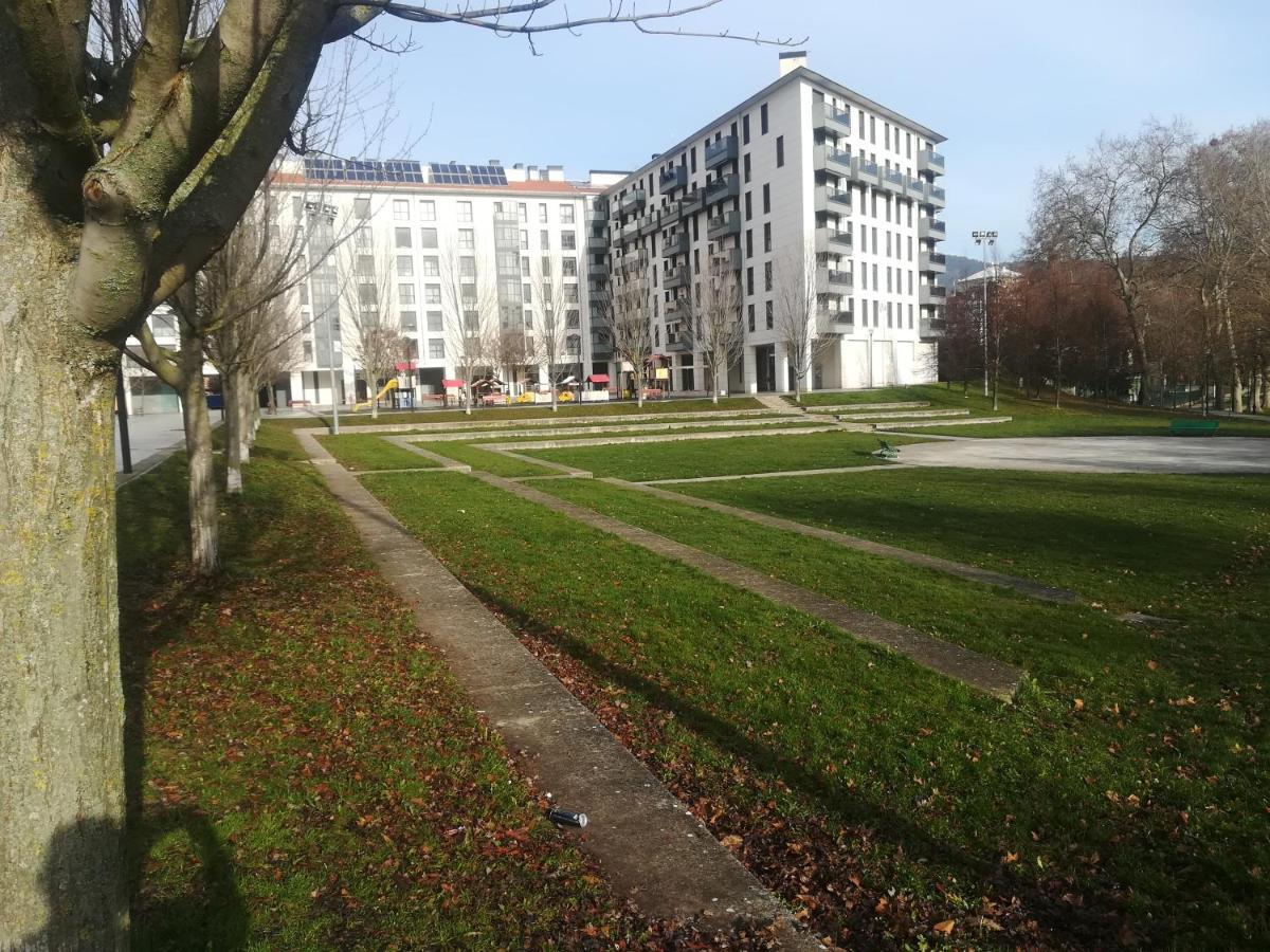 La Terraza De Zahara Apartment Pamplona Bagian luar foto