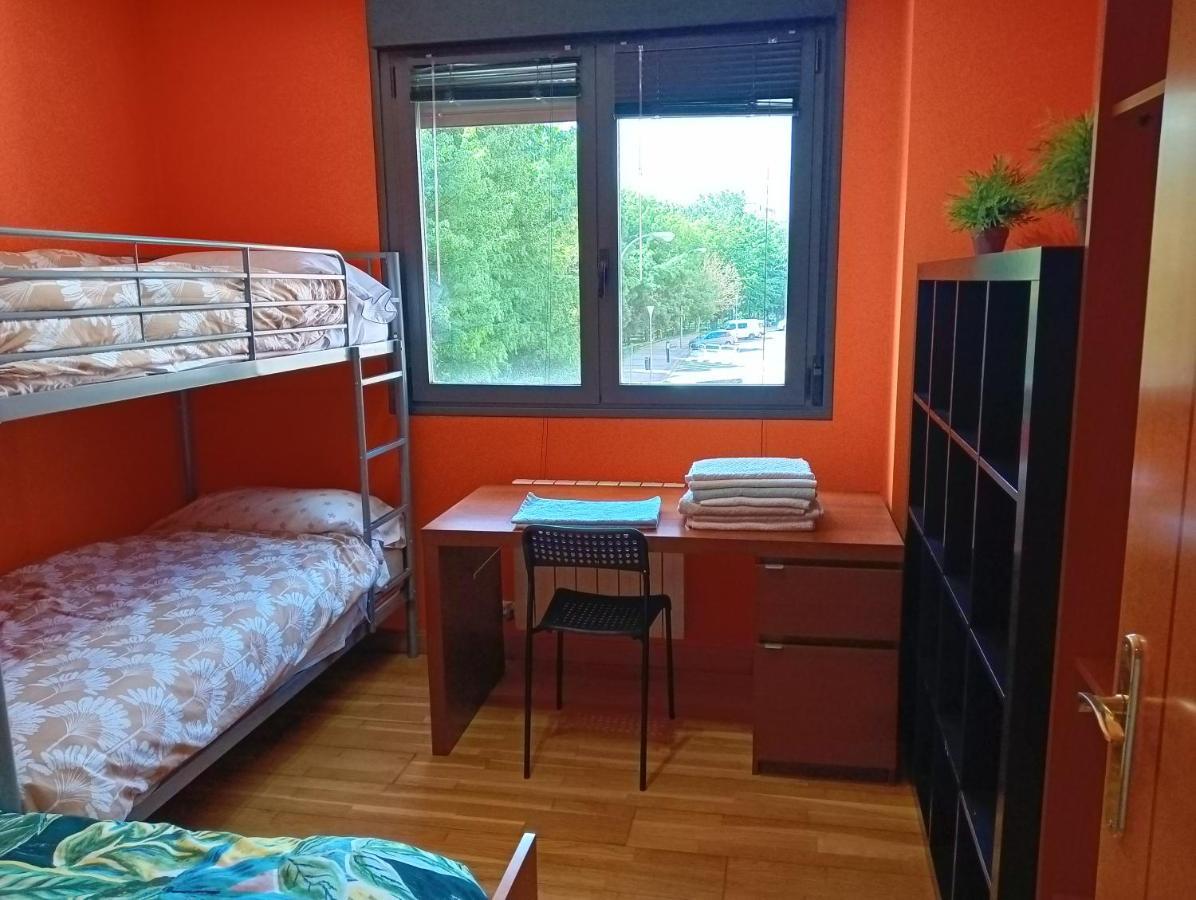 La Terraza De Zahara Apartment Pamplona Bagian luar foto